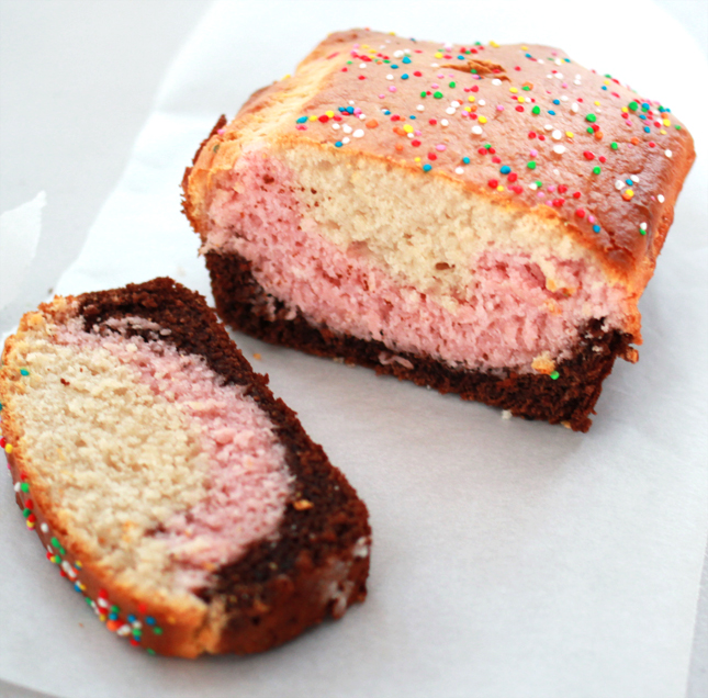 Neapolitan Icecream Bread | www.highwallsblog.gr.com