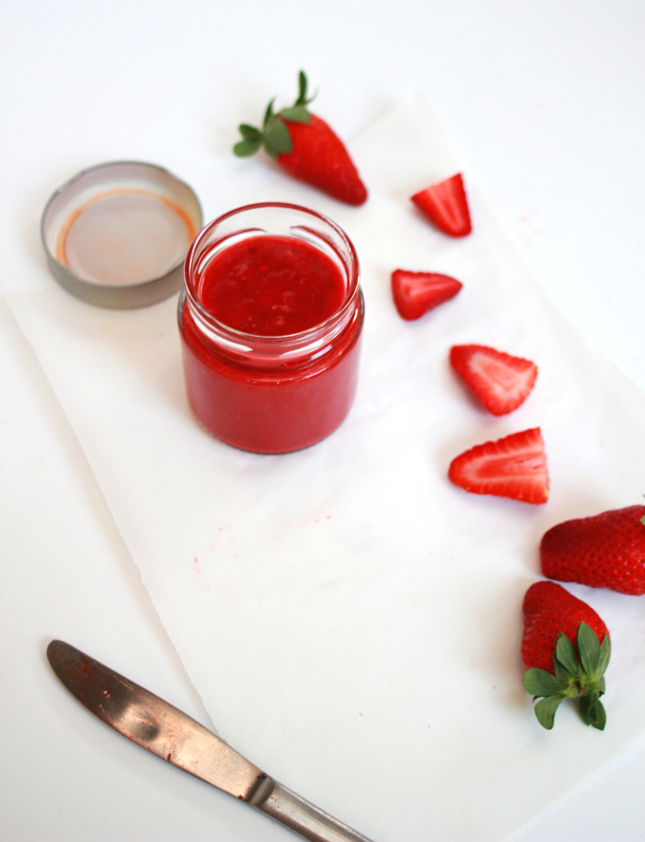 Roasted Strawberry & Chili Jam | www.highwallsblog.gr.com