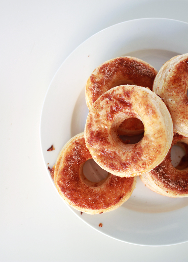 Faux Baked "Cronuts" (not actually cronuts!) | www.highwallsblog.gr.com