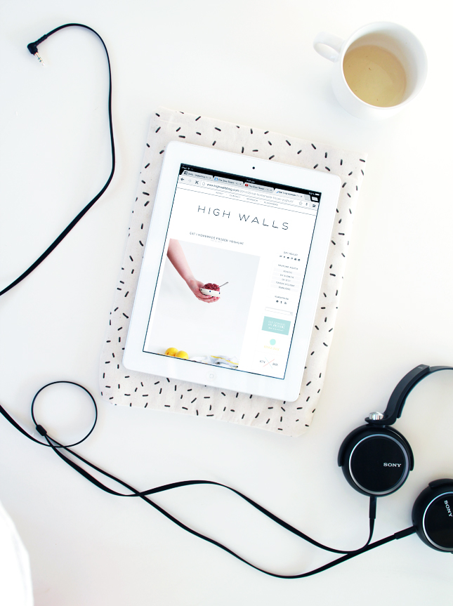 Make your own Padded iPad Case without sewing a stitch! (www.highwallsblog.gr.com)