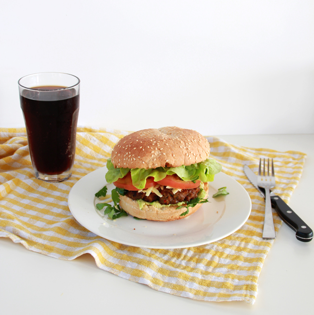 Mid-week meals: easy Taco Burgers (Click for the full recipe) | www.highwallsblog.gr.com