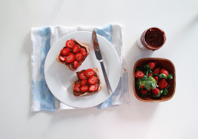 Nutella & Strawberry | www.highwallsblog.gr.com