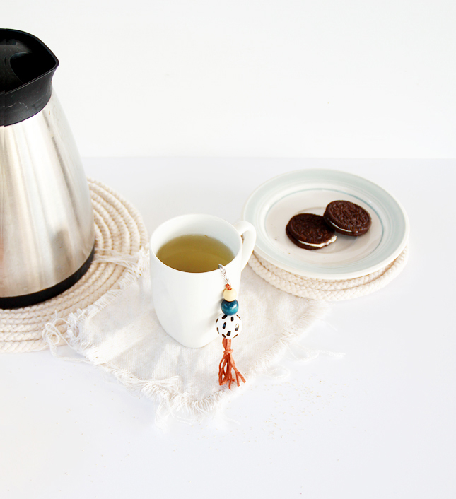 Make your own pretty tea strainer with this easy DIY | www.highwallsblog.gr.com