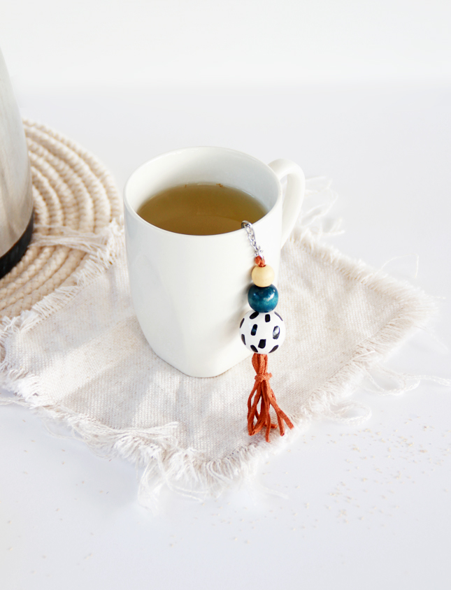 Make your own pretty tea strainer with this easy DIY | www.highwallsblog.gr.com