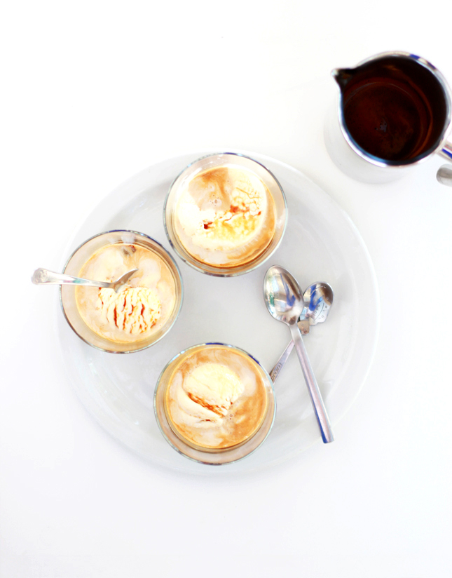 One for the coffee lovers - Homemade classic Italian Affogato | www.highwallsblog.gr.com