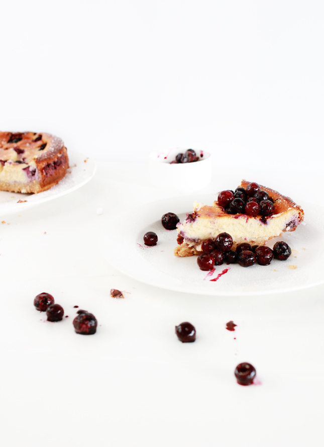 Blueberry & Lemon Baked Cheesecake | www.highwallsblog.gr.com