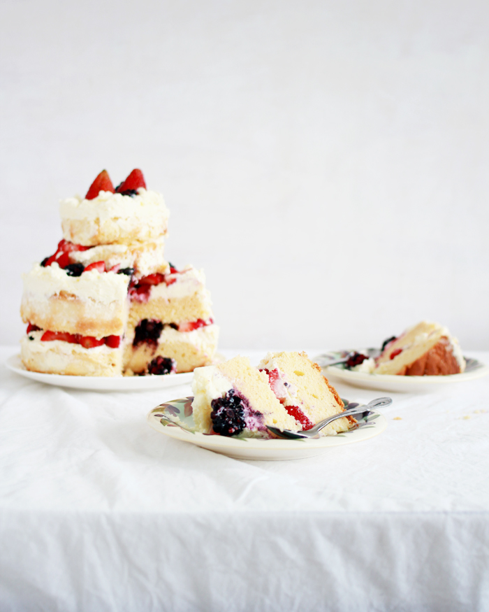 Elderflower cake with mascarpone frosting & mixed berries. YUM!